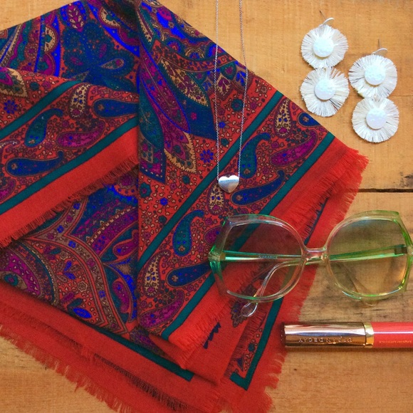 Vintage Accessories - 2 Pc Set of Vintage Floral Scarves